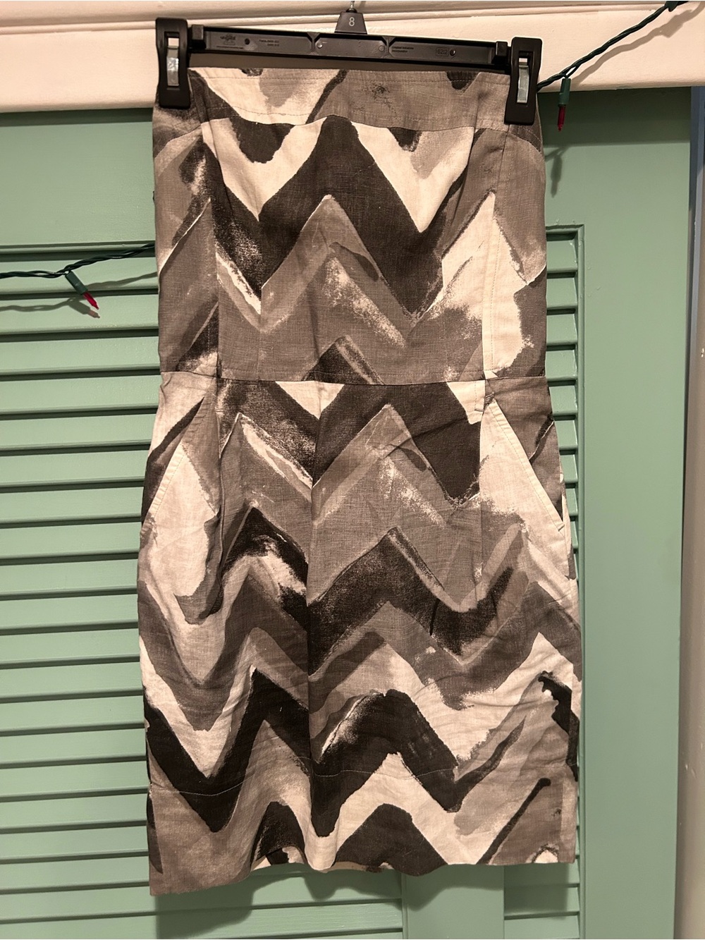 Banana Republic Black and White Chevron Strapless Dress